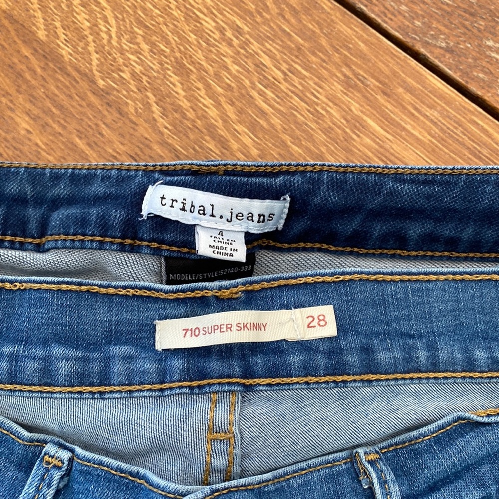 Levi’s & Tribal Jeans— 2 pair bundle